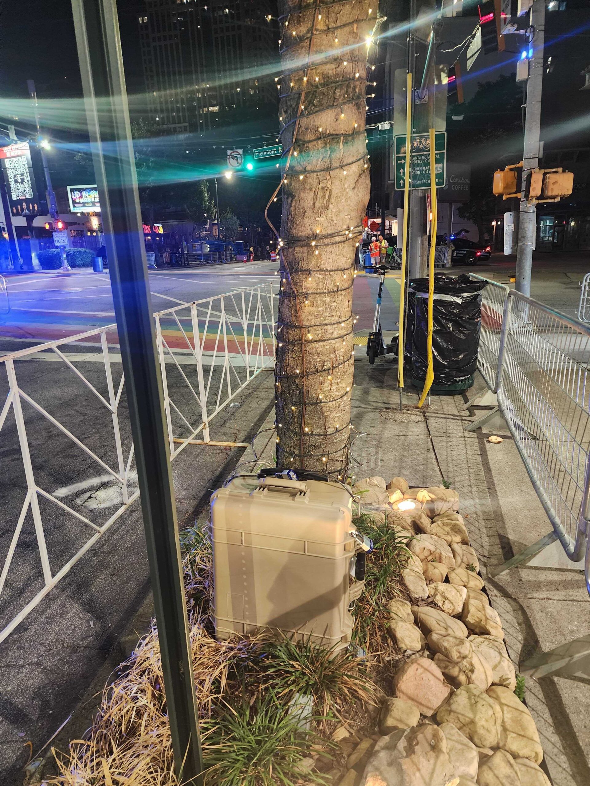 MX908 Beacon in use at the Peachtree Road Race in Atlanta, Georgia.