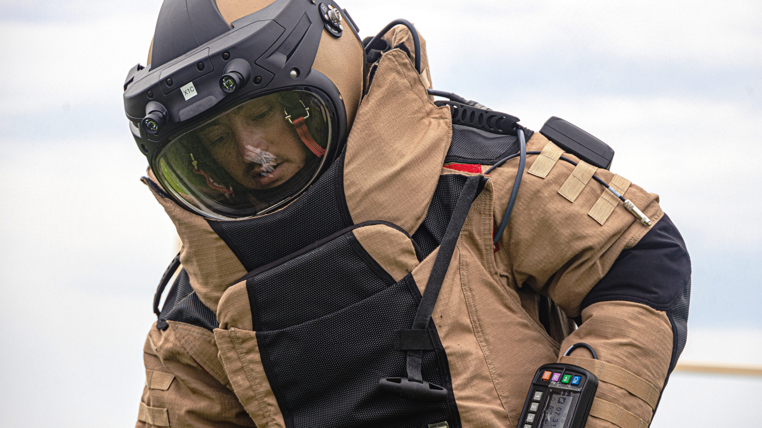 Explosive ordnance disposal technician