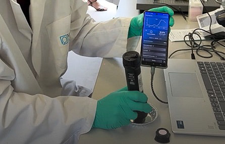 NIRLab utilized in National Institute for Criminalistics and Criminology drug lab